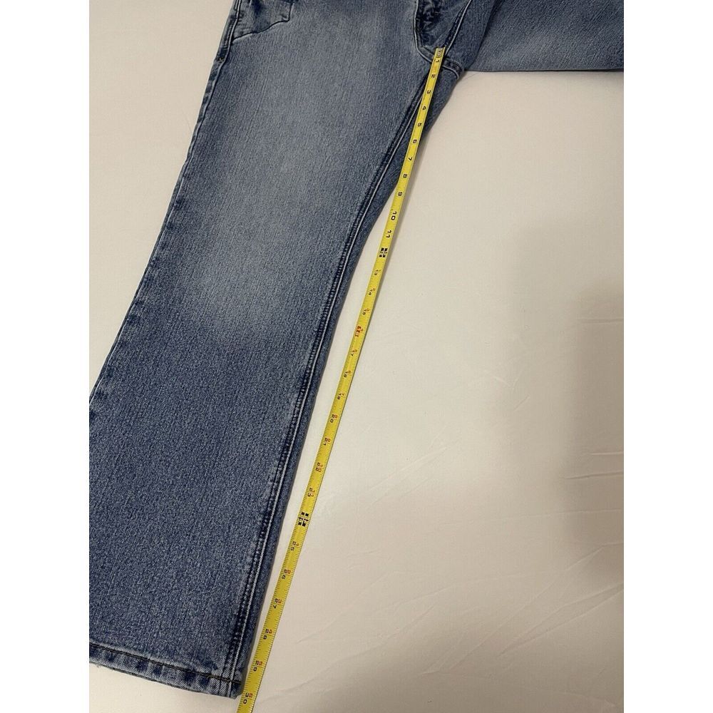Ariat Rebar M4 Relaxed Boot Jeans Men's Size 34x30 Medium Wash Denim Work - Picture 6 of 6